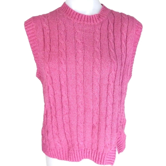 Current Air Angeline Cable Knit Sweater Vest Top - Picture 2 of 5